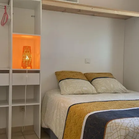 Apartments La Vieille Source Saint-Martin-d'Ardeche Room photo