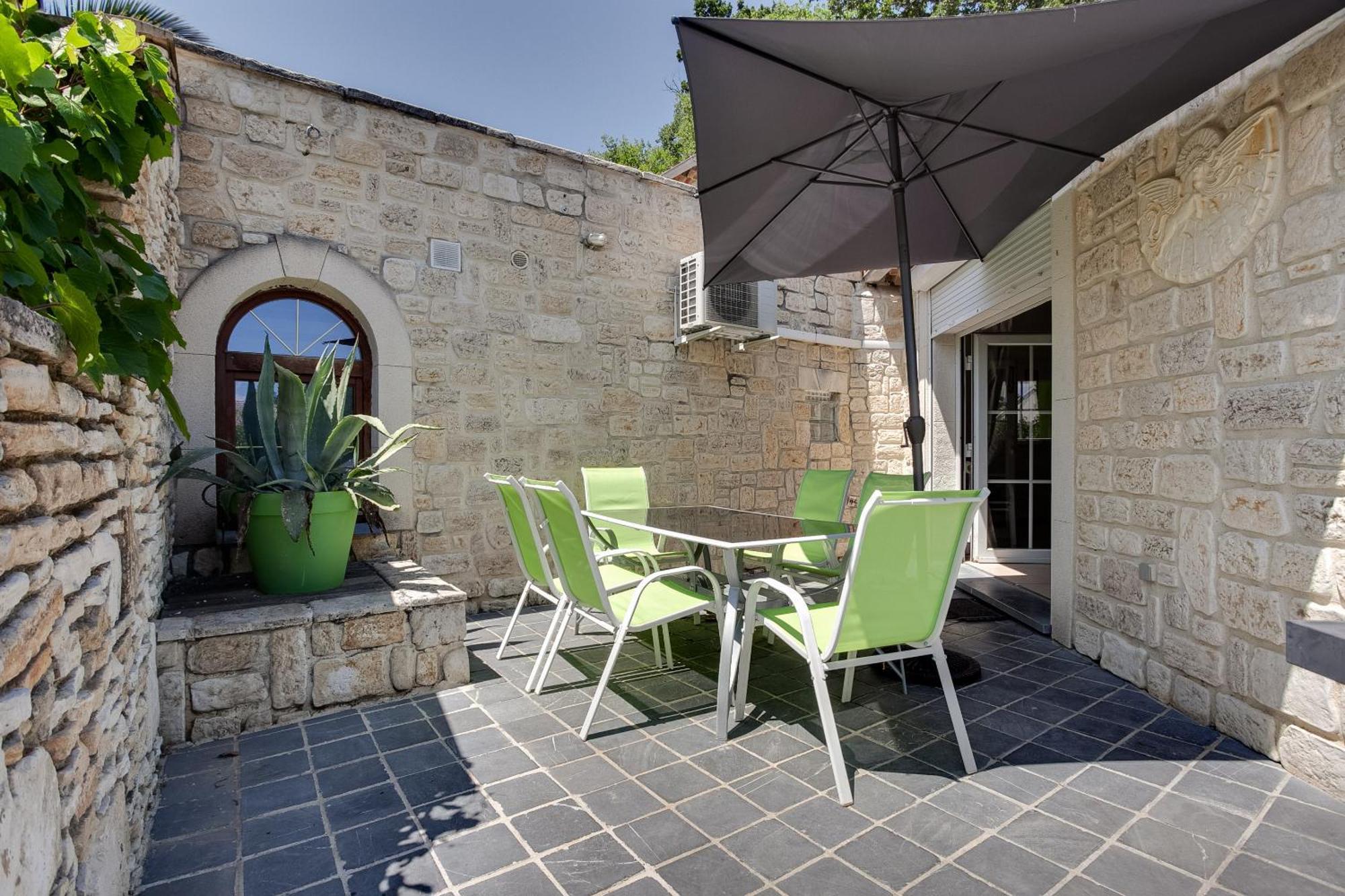La Vieille Source Apartment